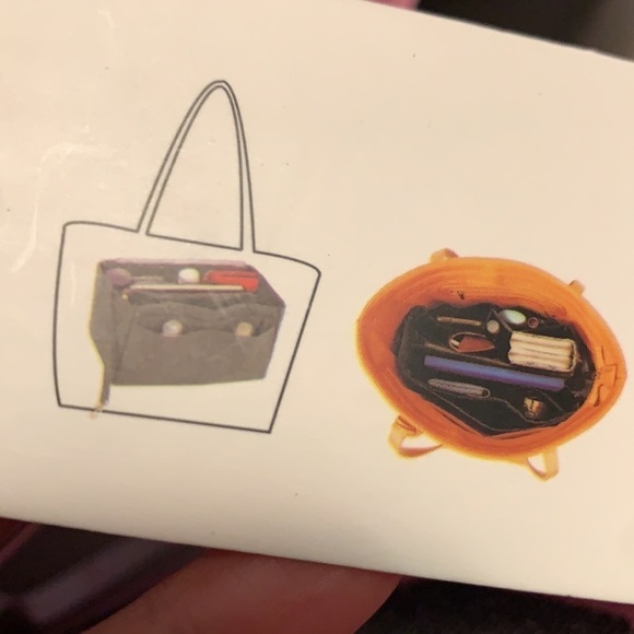 Handbag organizer, easily transfer from bag to bag - Picture 2 of 9